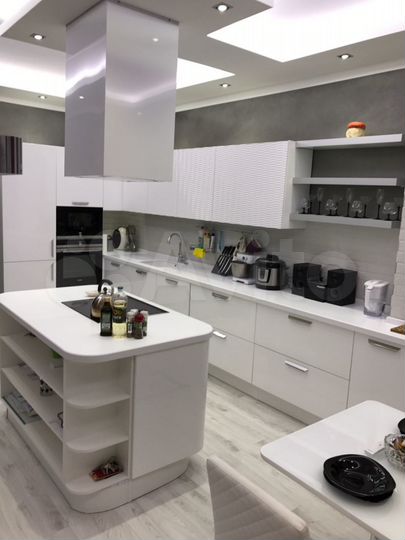 Квартира-студия, 65 м², 21/25 эт.