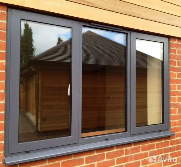 Пластиковое окно 2050*1400 в ламинации