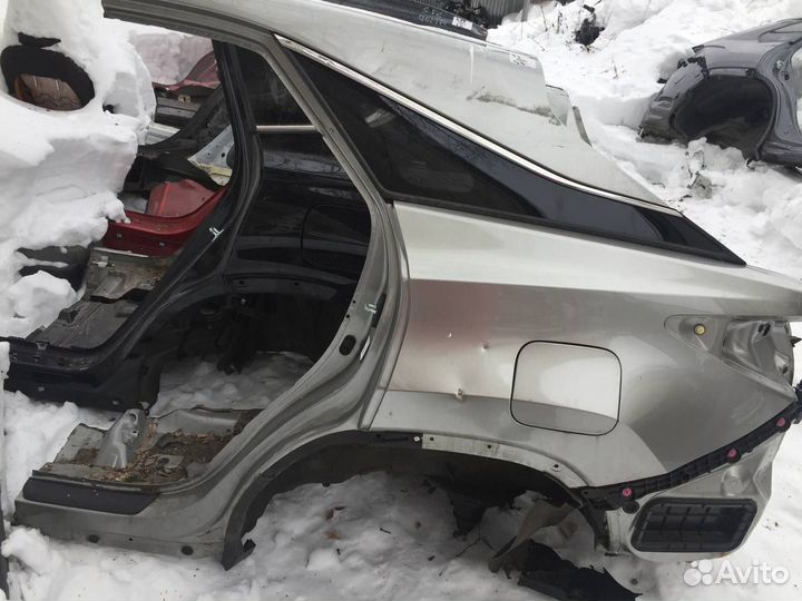 Задняя левая четверть Лексус Рх 350