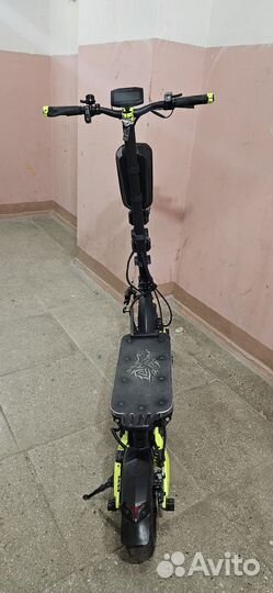 Самокат взрослый электрический бу