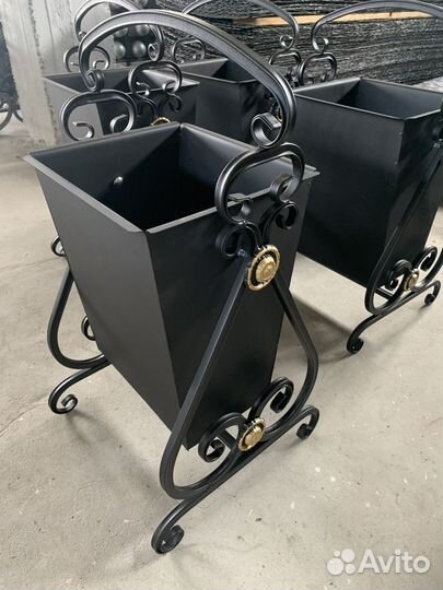 Урны металлические