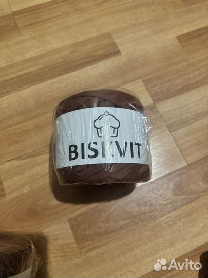 Трикотажная пряжа Biskvit Брауни