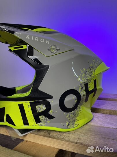 Внедорожный шлем Airoh Twist 2.0 Yellow