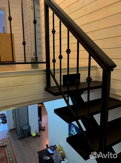 Лестничиный металлокаркас