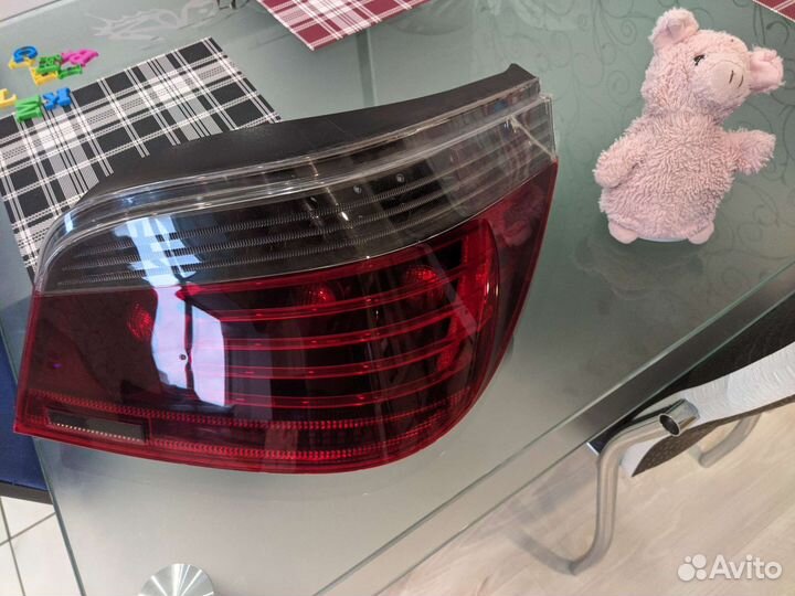 Рест фонарь правый e60 BMW