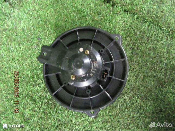 Мотор печки на honda mobilio spike GK1 L15A