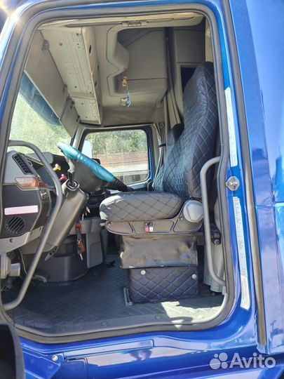 Volvo VNL 780, 2003