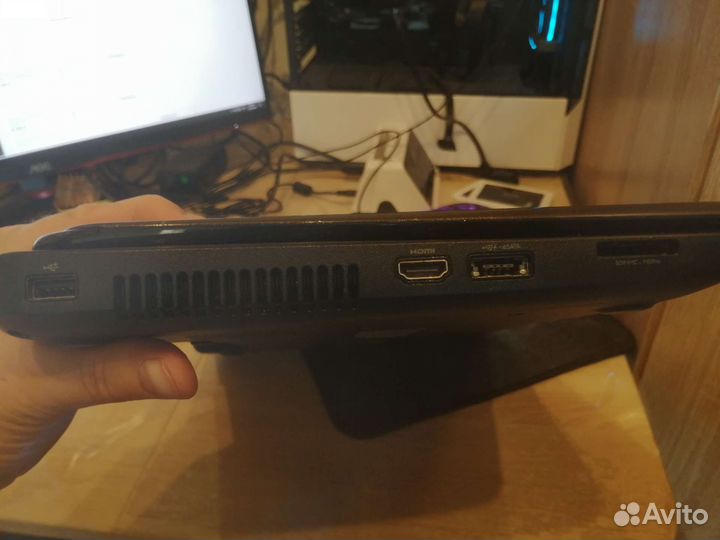 Ноутбук dell 5110 отличный ноут для учебы и работы