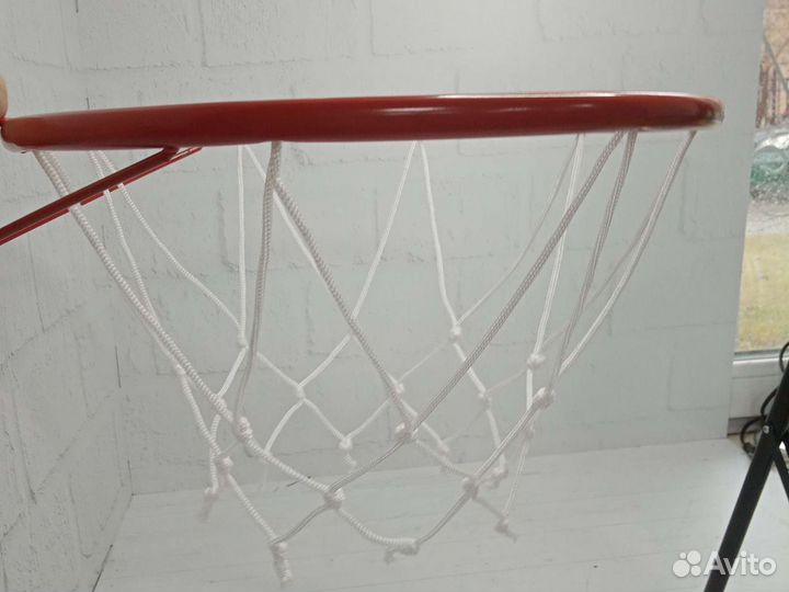 Баскетбольное кольцо