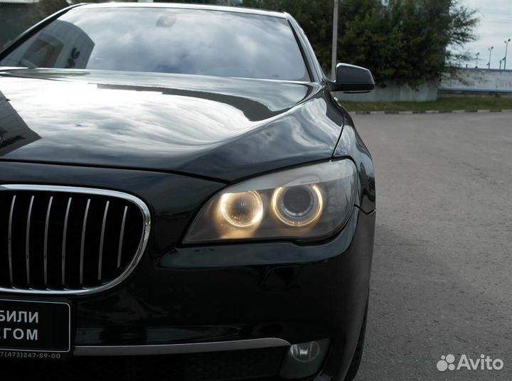 BMW 7 серия, 2011