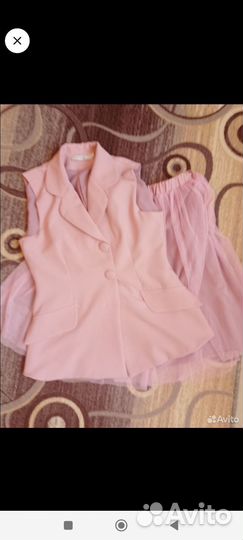 Костюм женский