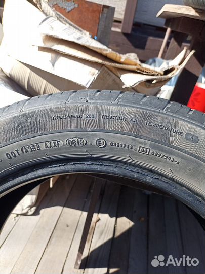 Continental ContiPremiumContact 2 215/55 R18 95H