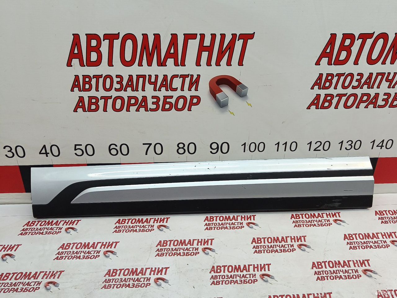 Молдинг двери передней левой Galaxy Starship 7