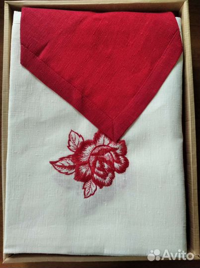 Комплект столового белья