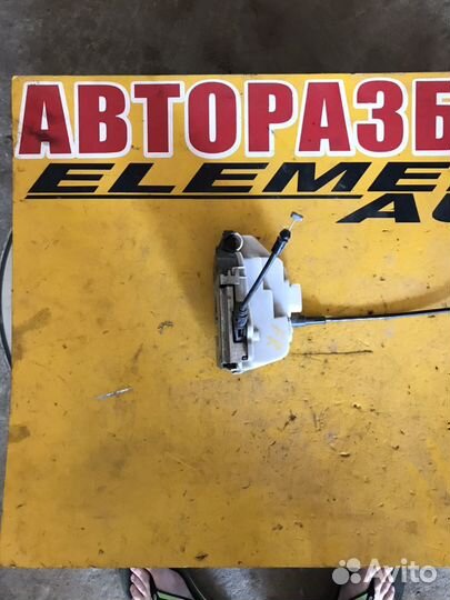 Замок передней правой двери Рено Меган Сценик