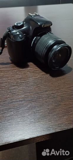 Зеркальный фотоаппарат