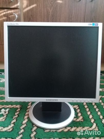 Монитор SyncMaster 740n