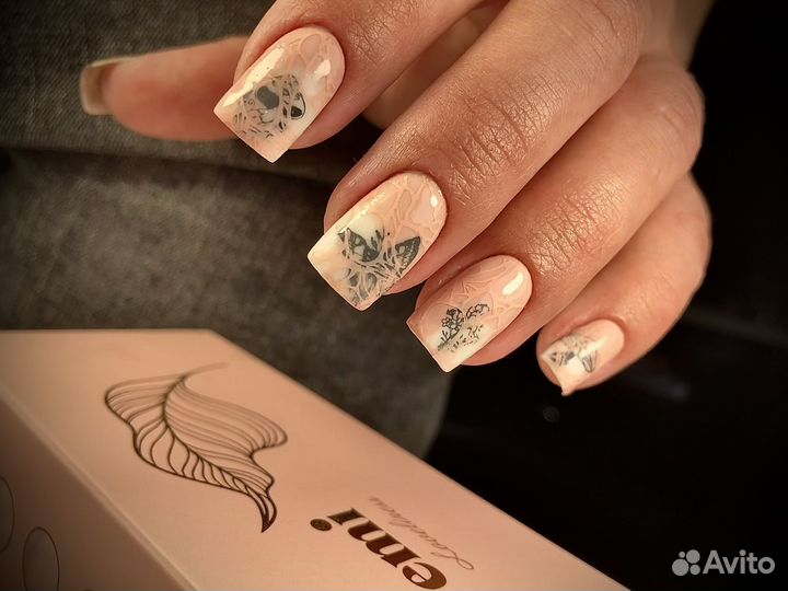 Маникюр/педикюр