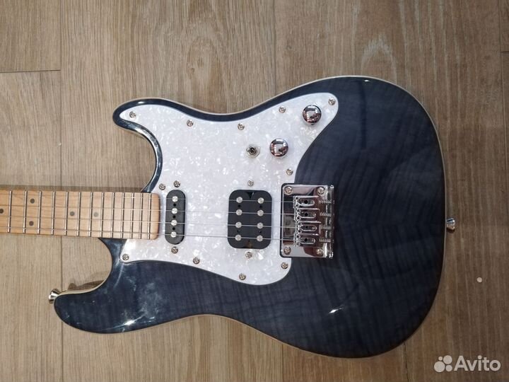 Электроукулеле Flight