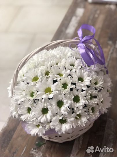 Букеты цветов в подарок с доставкой Тольятти