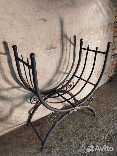 Дровница большая. Дровник