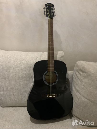Акустическая гитара fabio (новая)