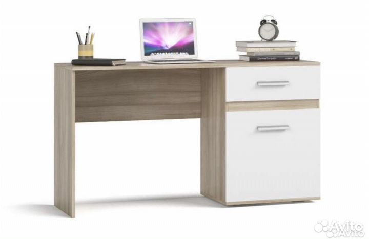 Письменный стол