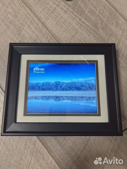 Фоторамка Ritmix RDF-836 новая