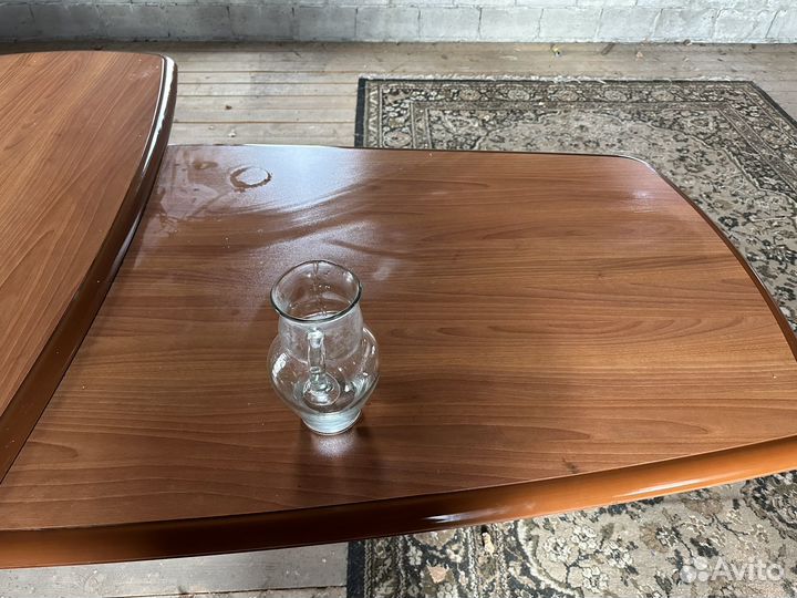 Стол офисный