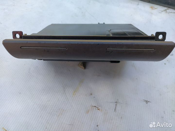 Пепельница передняя Audi A6 C5