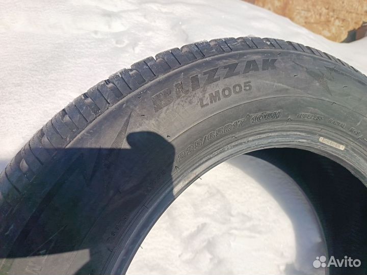 Bridgestone Blizzak LM-005 225/65 R17