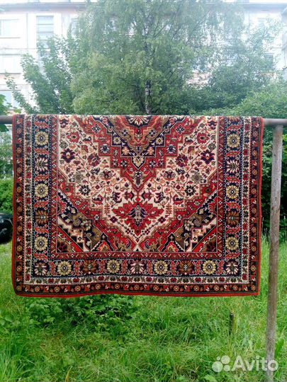 Ковры шерстяные