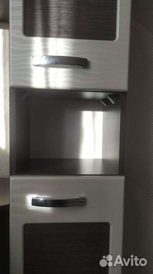 Уголок школника