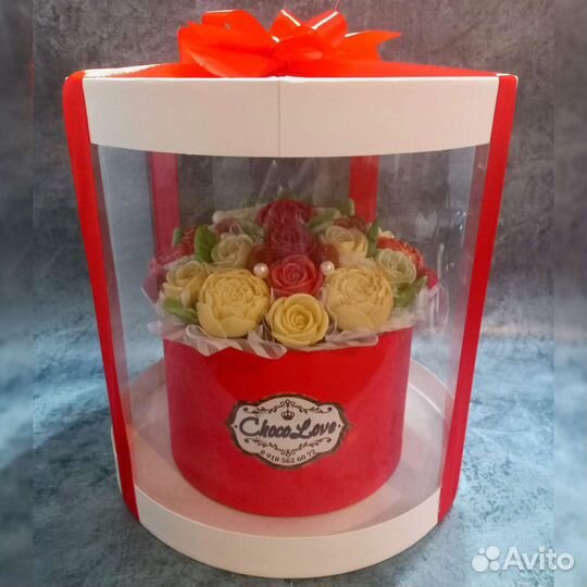 Сладкие букеты из шоколада