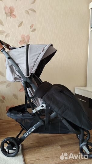 Прогулочная коляска yoya