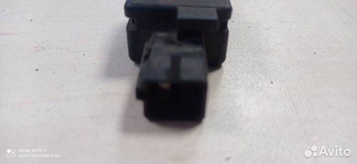 Датчик включения стопсигнала Fiat Doblo 3C 1.4 BZ