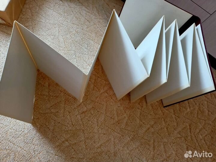 Стенд гармошка раскладной 31*40 новый