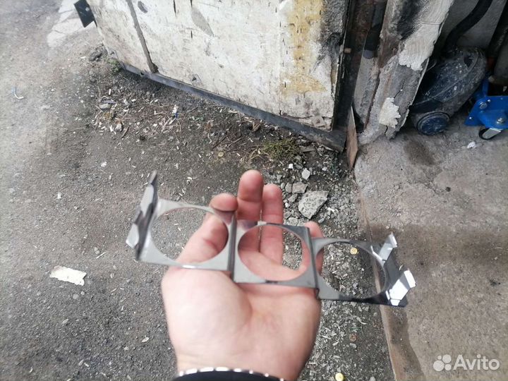 1 din рамка под доп датчики defi genome mark