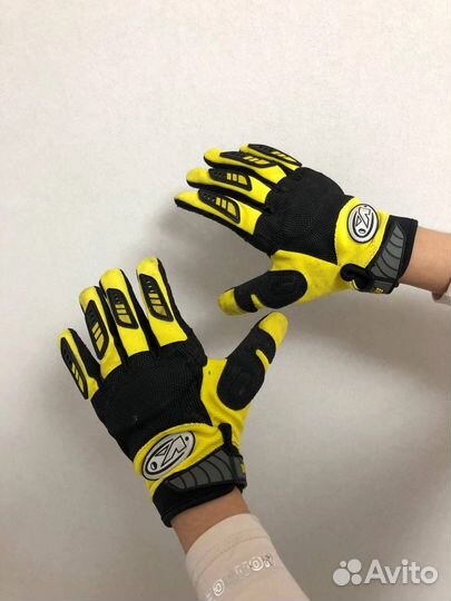 Мотоперчатки размер М