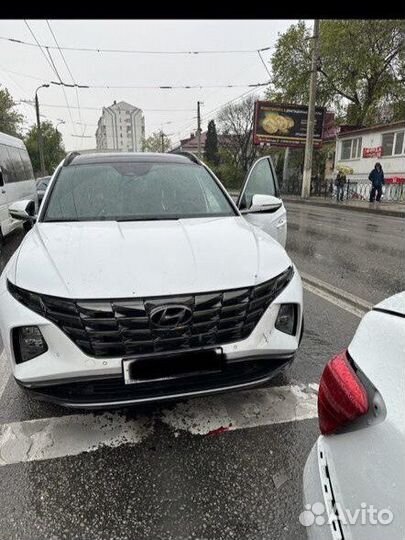 Капот на Hyundai tucson 4