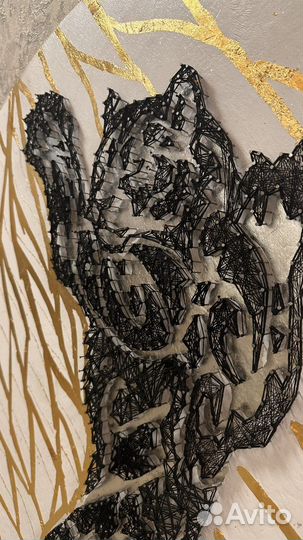 Картина на гвоздях