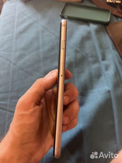 Телефон iPhone 6 plus