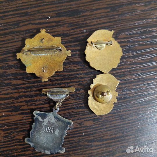 Значок по футболу тяжёлый