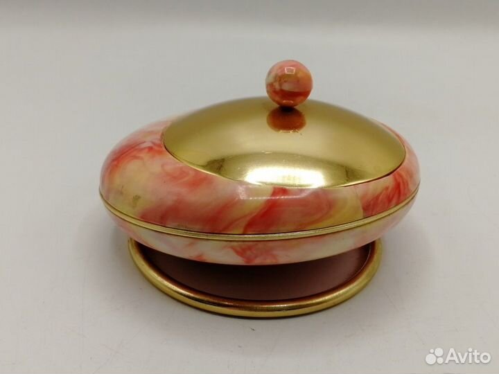 Шкатулка на ножке карболит бакелит пластик металл