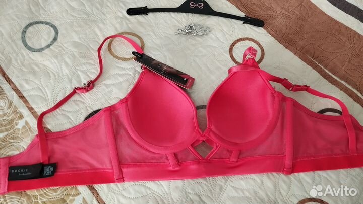 Бюстгальтер hunkemoller 70B новый