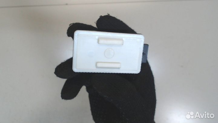 Блок контроля давления в шинах Tesla Model 3, 2019