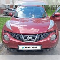 Nissan Juke 1.6 CVT, 2012, 124 000 км, с пробегом, цена 850 000 руб.