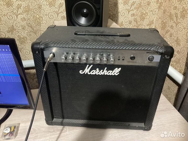 Гитарный комбоусилитель 60 watt