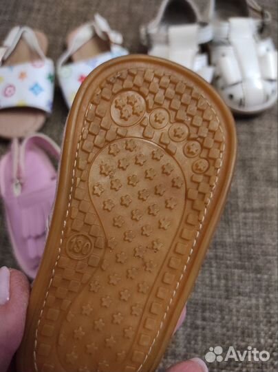 Обувь для девочки, пакетом