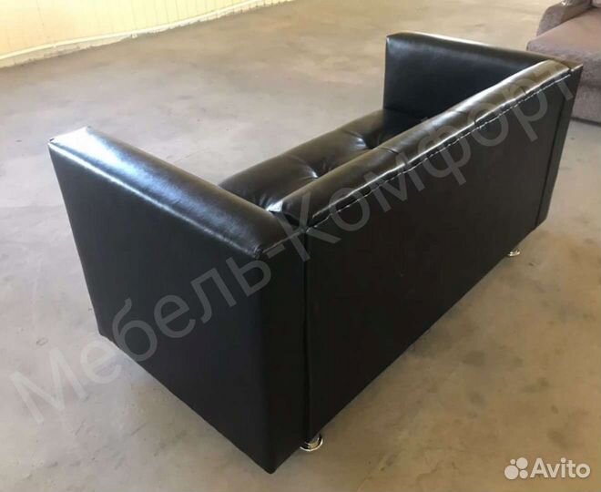 Офисный диван